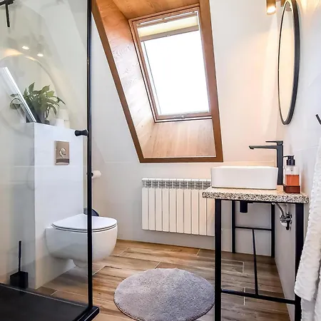 & Gran Tatr شقة زاكوباني